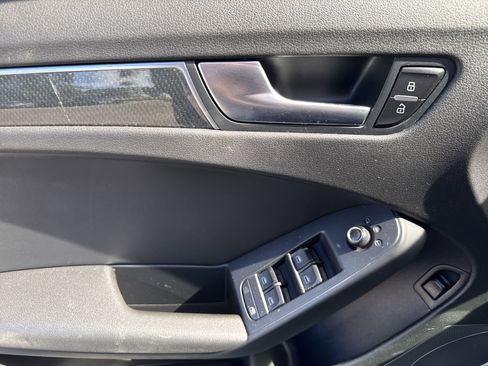 Used 2011 Audi S4 Premium Plus image 18