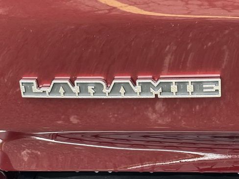 Used 2023 RAM 1500 Laramie AWD/4WD image 19