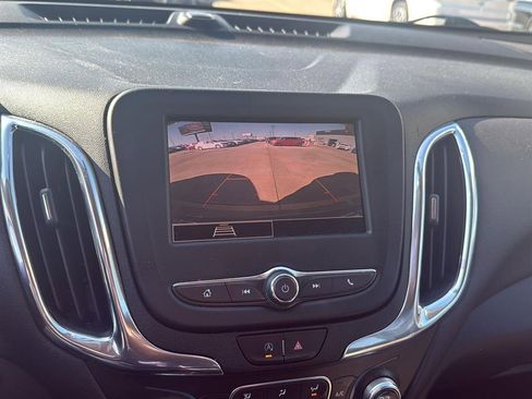 Used 2023 Chevrolet Equinox LT image 6