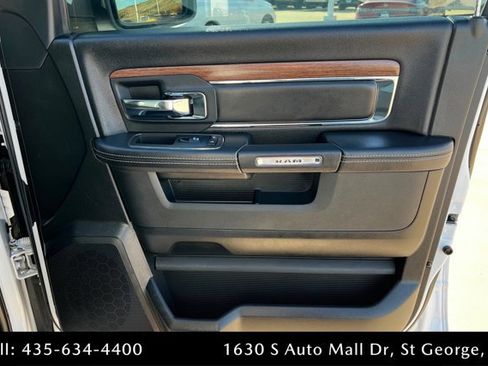 Used 2017 RAM 1500 Laramie image 22