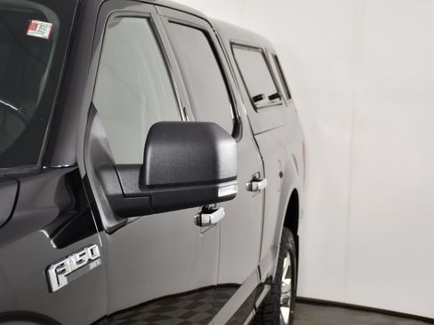 Used 2019 Ford F150 XLT w/ Equipment Group 302A Luxury AWD/4WD image 13