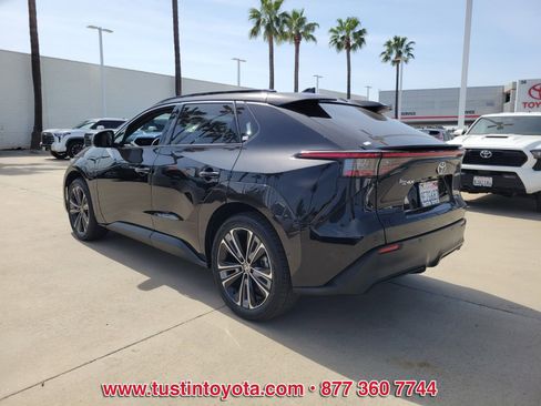 Certified 2023 Toyota bZ4X Limited w/ Weather Package FWD image 6