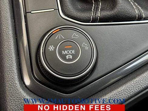 Used 2022 Volkswagen Tiguan S image 32