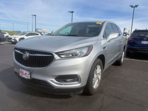 Used 2020 Buick Enclave Essence AWD/4WD image 1