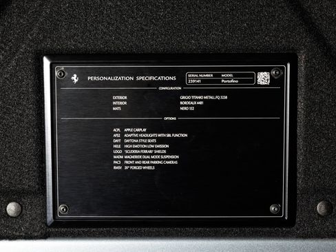 Used 2019 Ferrari Portofino image 36