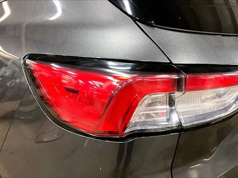 Used 2020 Ford Escape SEL image 27