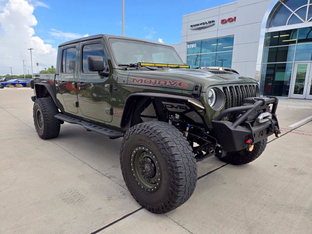 Used 2022 Jeep Gladiator Mojave w/ Trailer Tow Package AWD/4WD image 1