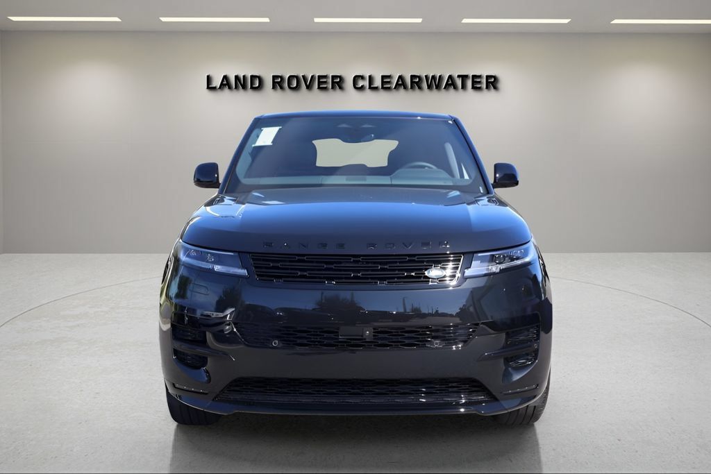 New 2026 Land Rover Range Rover Sport Dynamic SE AWD/4WD image 8