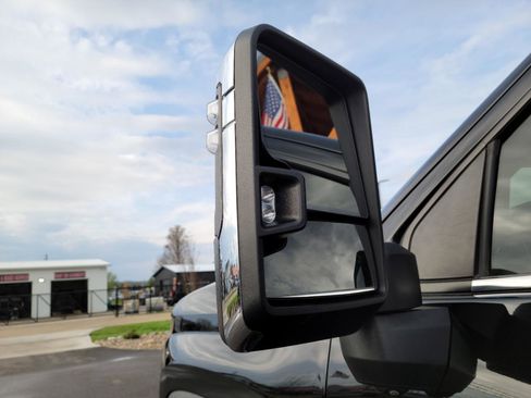 Used 2022 Chevrolet Silverado 2500 High Country image 20