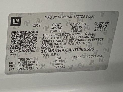 Used 2019 Chevrolet Suburban LT w/ LT Signature Package image 46