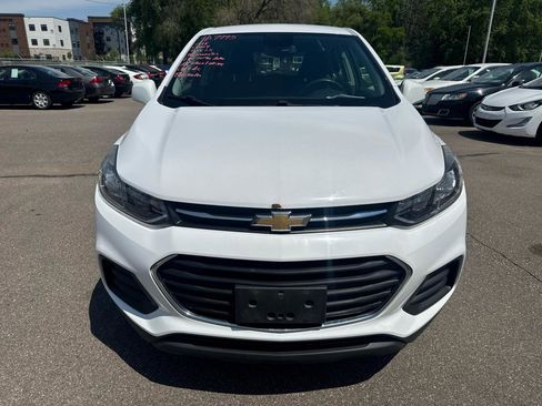 Used 2018 Chevrolet Trax LS AWD/4WD image 2
