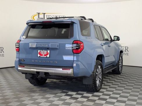 Used 2025 Toyota 4Runner Limited AWD/4WD image 2