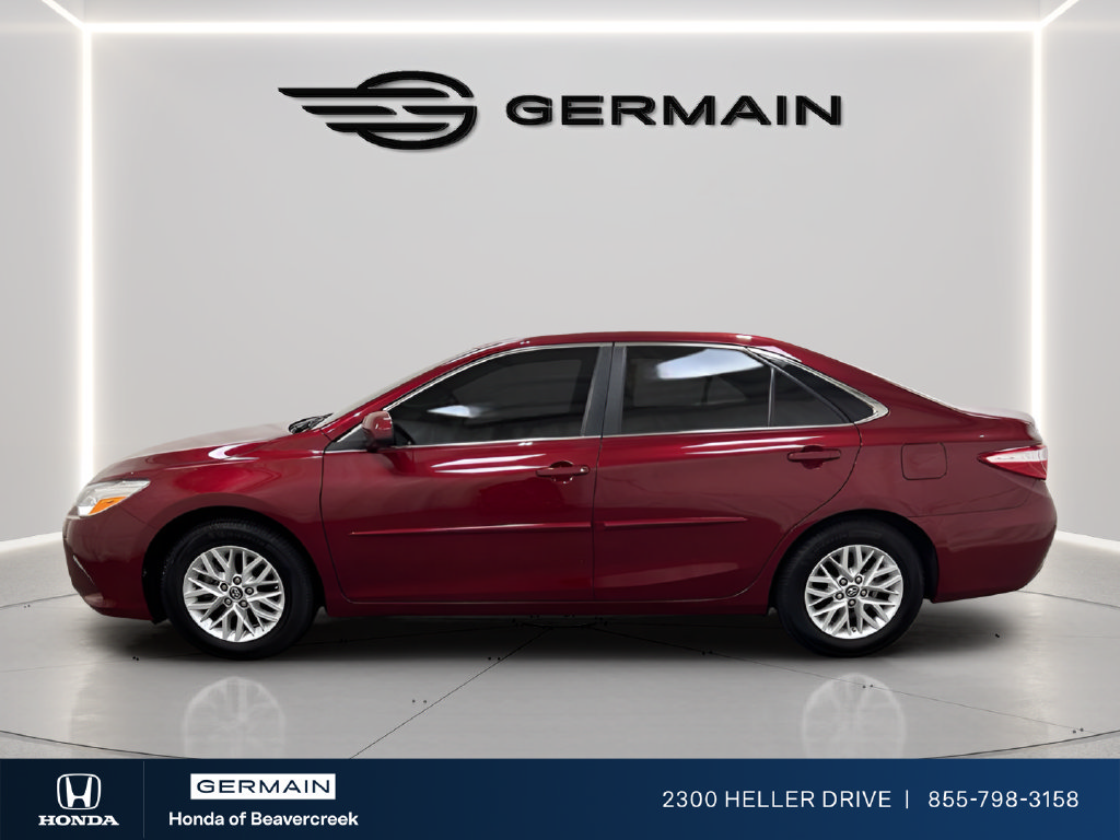 Used 2016 Toyota Camry LE FWD image 5