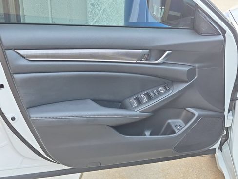 Certified 2022 Honda Accord Sport image 12