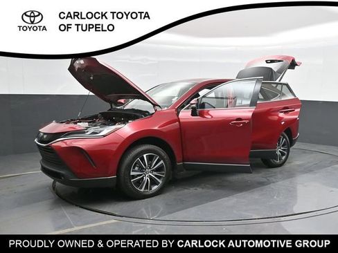 Used 2023 Toyota Venza LE image 49