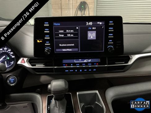 Used 2021 Toyota Sienna LE image 26