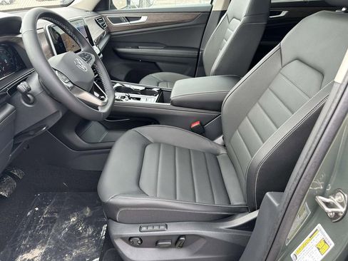 New 2026 Volkswagen Atlas SEL AWD/4WD image 14