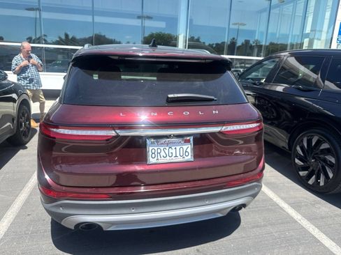 Used 2020 Lincoln Corsair Reserve FWD image 4