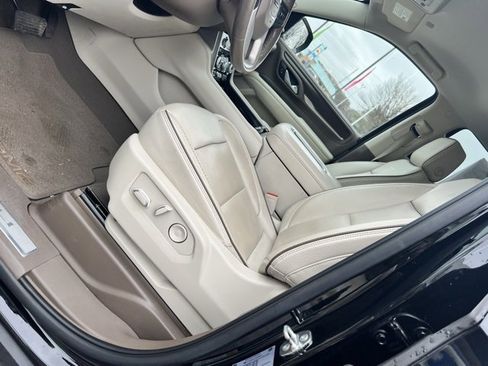 Used 2022 GMC Yukon Denali image 15