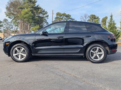 Used 2018 Porsche Macan image 24