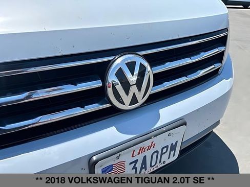 Used 2018 Volkswagen Tiguan SE w/ 3rd Row Seat Package AWD/4WD image 11