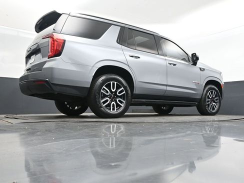 Used 2024 GMC Yukon AT4 image 44