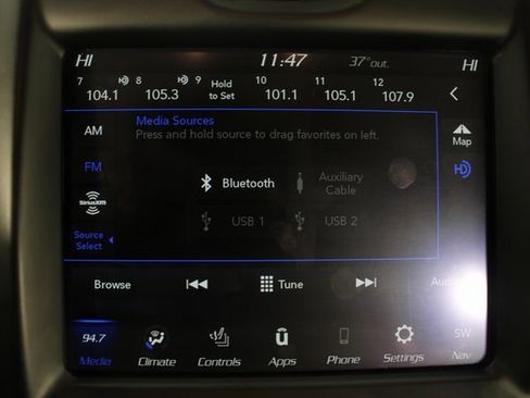 Used 2022 Chrysler 300 S image 5