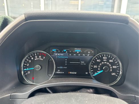 Used 2020 Ford F150 Lariat image 7