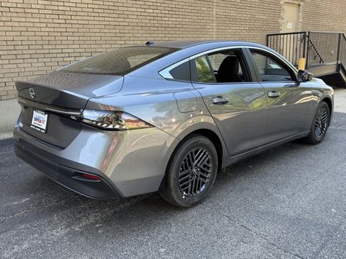 New 2026 Nissan Sentra SV w/ SV Convenience Package FWD image 19
