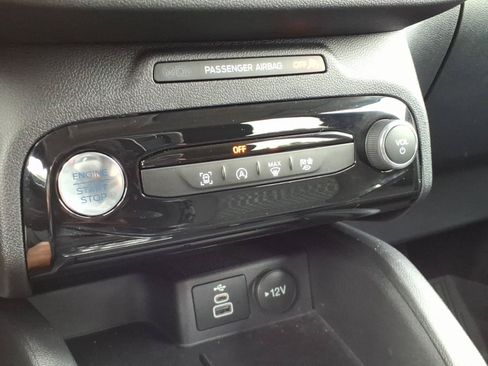 Used 2025 Ford Escape Active w/ Tech Pack #1 AWD/4WD image 22