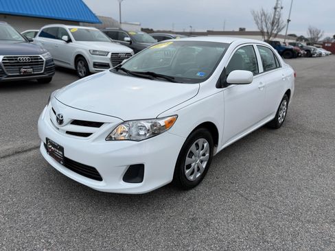 Used 2013 Toyota Corolla L image 3