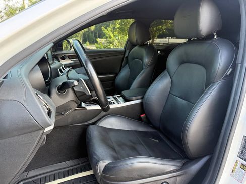 Used 2020 Kia Stinger GT RWD image 35