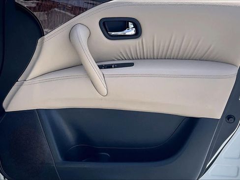 Used 2019 Nissan Armada Platinum w/ Captain's Chairs Package image 22