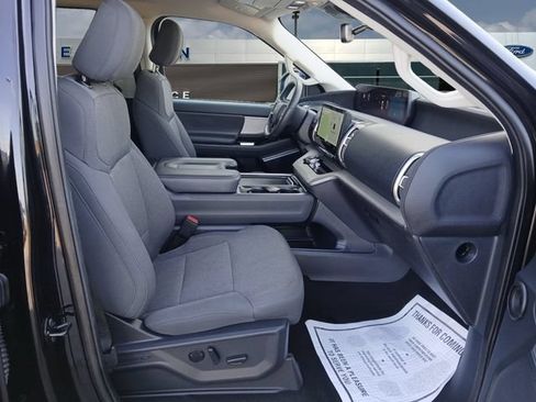 Certified 2025 Ford Expedition Max Active RWD image 15