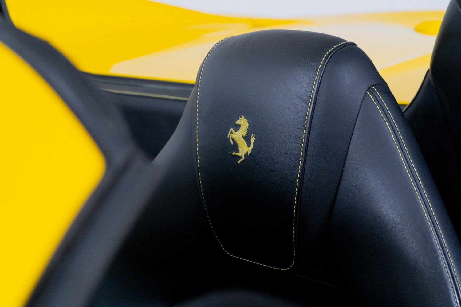 Used 2017 Ferrari 488 Spider RWD image 34