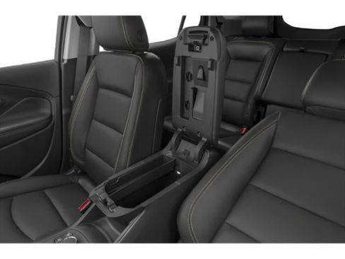 Used 2021 GMC Terrain SLT w/ LPO, Dark Accent Package image 14