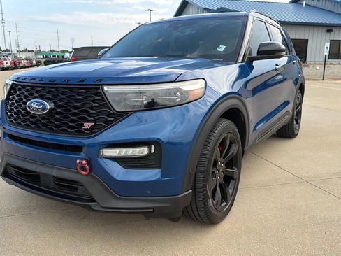 Used 2020 Ford Explorer ST w/ ST Street Pack AWD/4WD image 2