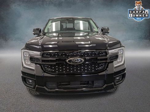 Used 2025 Ford Ranger Lariat w/ Black Appearance Package AWD/4WD image 2