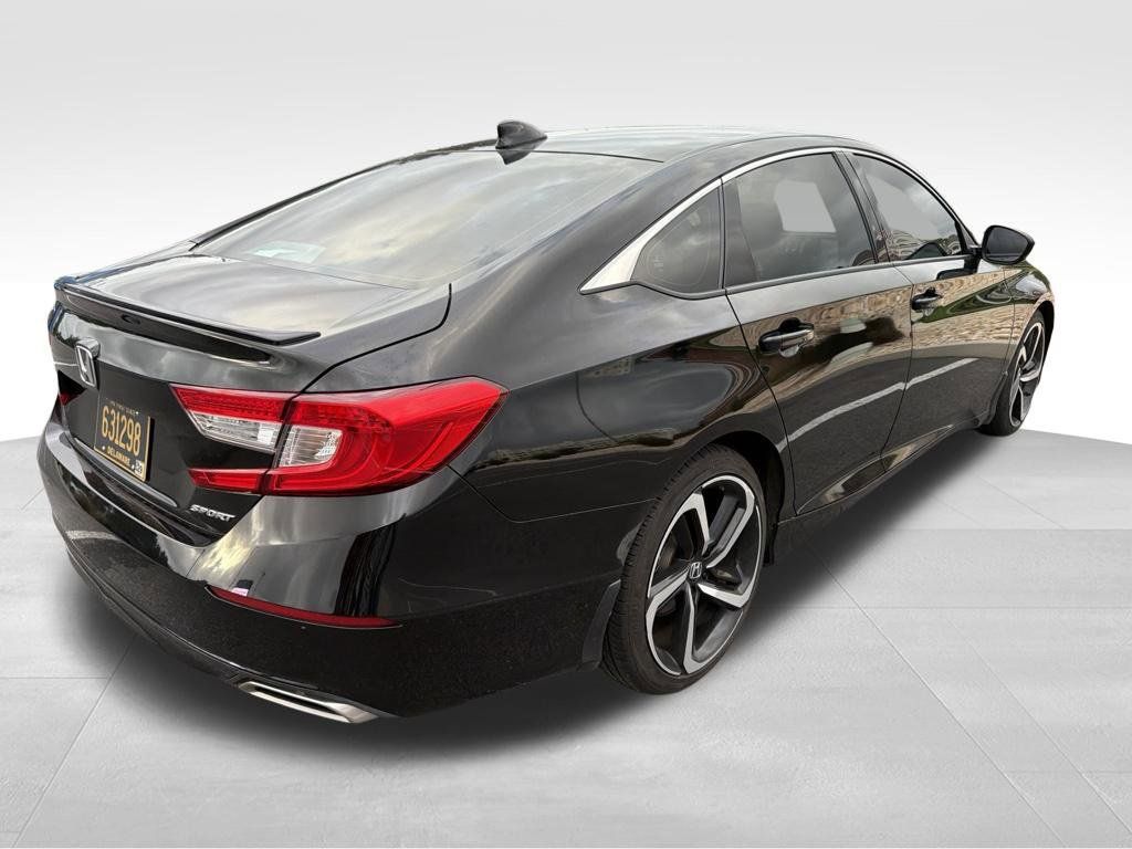 Used 2022 Honda Accord Sport image 7