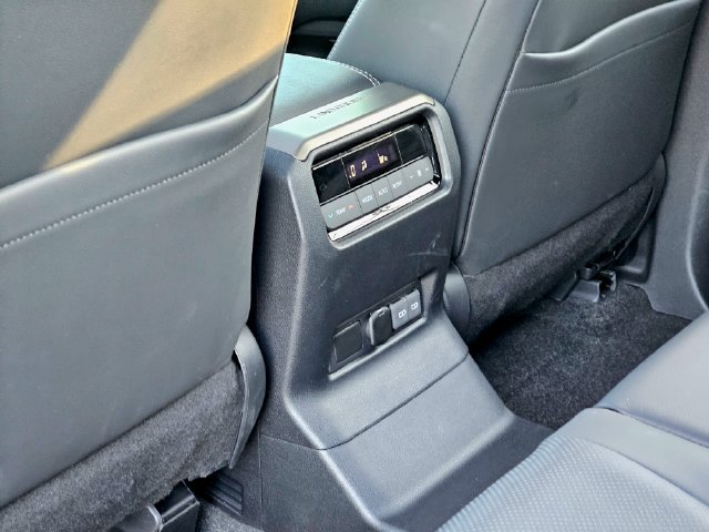 Used 2024 Toyota Land Cruiser AWD/4WD image 27