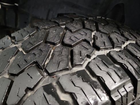 Used 2019 Jeep Wrangler Unlimited Sahara w/ LED Lighting Group image 12