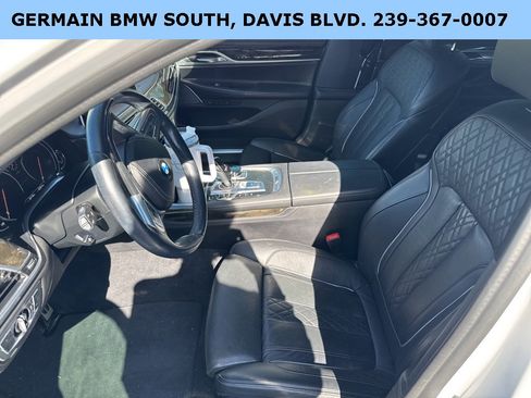 Used 2019 BMW 750i w/ Executive Package image 45