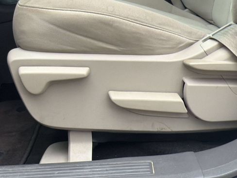 Used 2012 Ford Edge SE FWD image 13