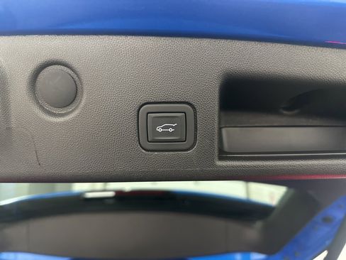 Used 2024 Chevrolet Equinox RS image 35