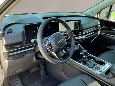 New 2026 Kia Carnival SX Prestige FWD image 7