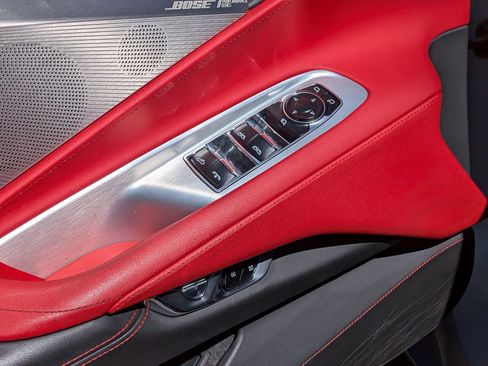Used 2023 Chevrolet Corvette Stingray Preferred Conv w/ Z51 Performance Package RWD image 13