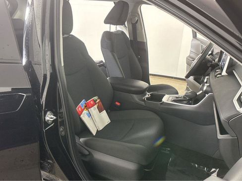 Used 2025 Toyota RAV4 LE image 25