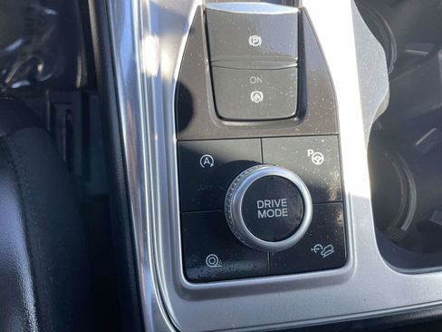 Used 2020 Ford Explorer Platinum AWD/4WD image 37