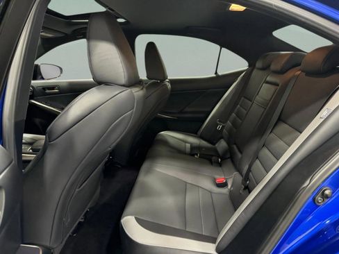 Used 2020 Lexus IS 300 F Sport w/ Blackline Edition image 9
