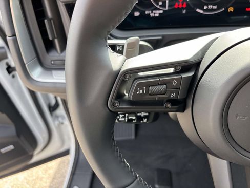 New 2026 Porsche Cayenne Coupe AWD/4WD image 28